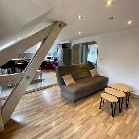 아파트 Dupl'aix Furnished Flat
