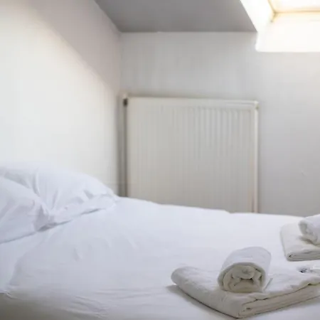 Dupl'aix Furnished Flat 엑스레뱅